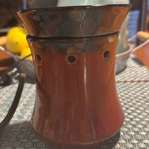 Scentsy “Palette” Red Wax Warmer
